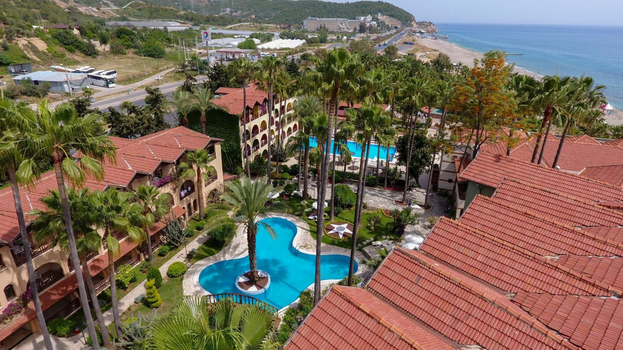 Club Tropical Beach Hotel Toslak Exterior photo
