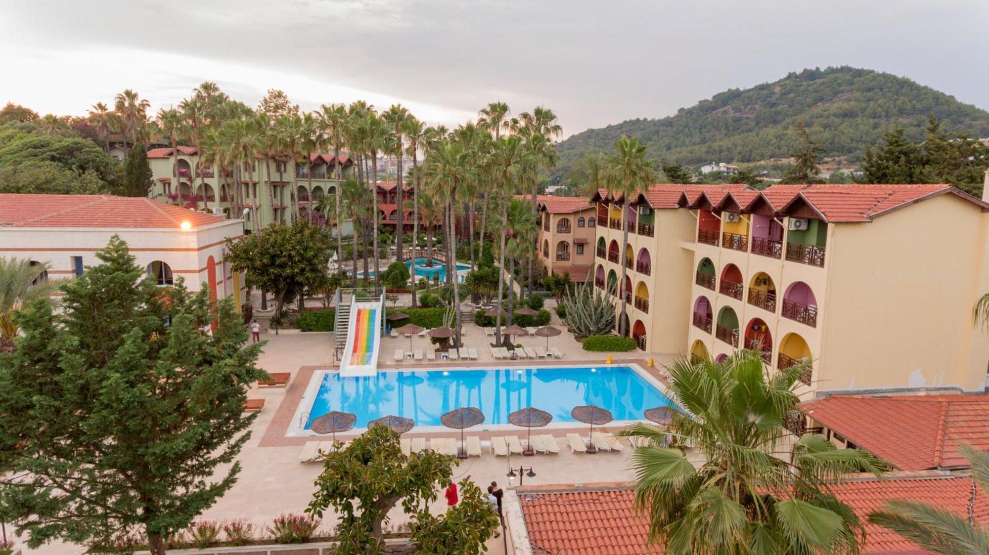 Club Tropical Beach Hotel Toslak Exterior photo